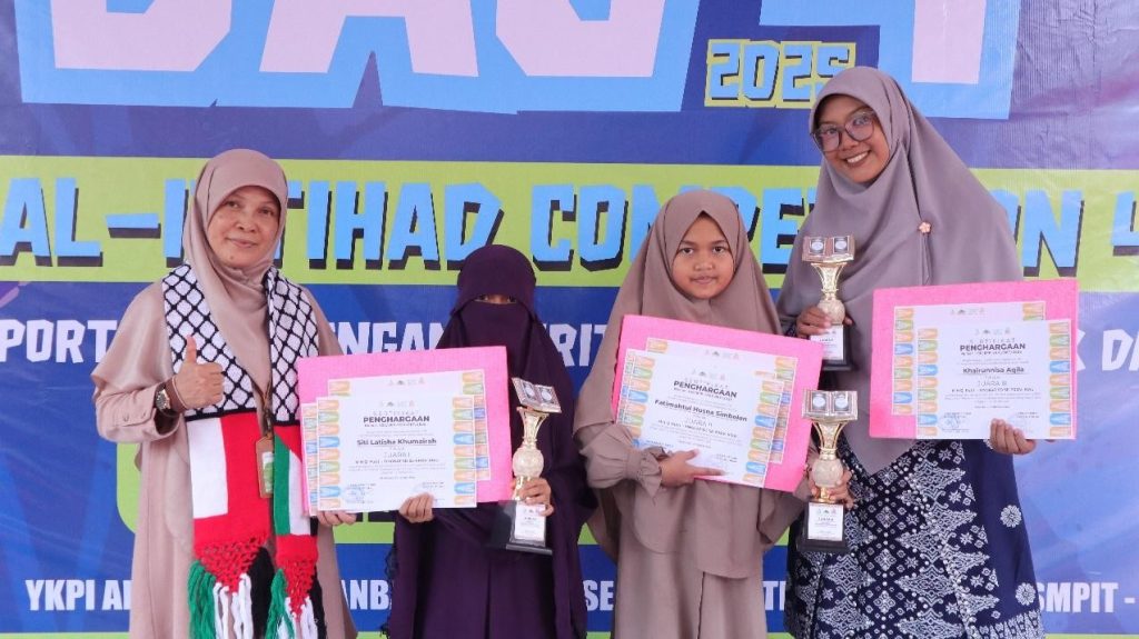 Pembagian hadiah sac 4