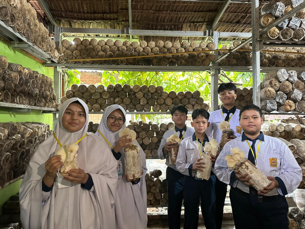 Global Learning Experience (GLE) Lokal SMPIT Al-Ittihad Pekanbaru 